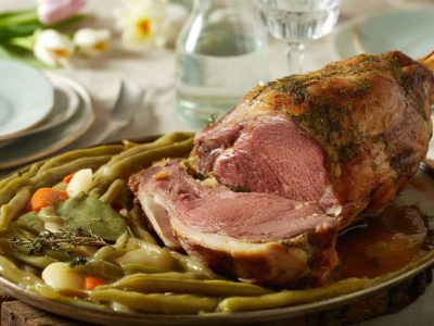 Warum die Lammkeule mit grünen Bohnen an Ostern ein kluger Klassiker ist